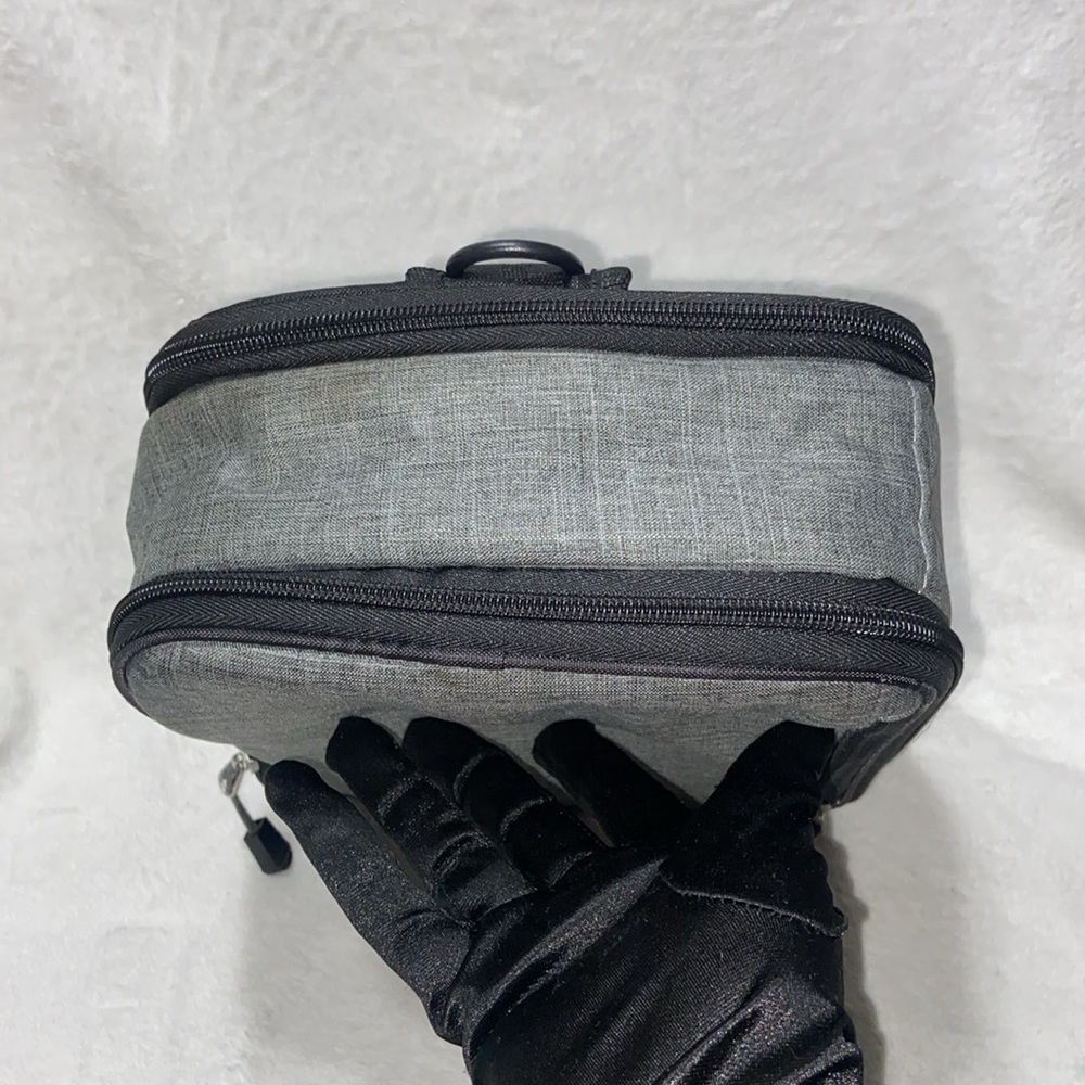 Tommy Bahama Expandable Lunch Pack Grey - Picture 9 of 11